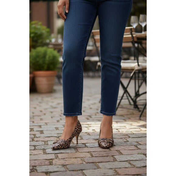 Leopard Print Pointed Toe Heels With Gold Accents By Kathleen Van Zeeland Size 8 - Picture 3 of 16